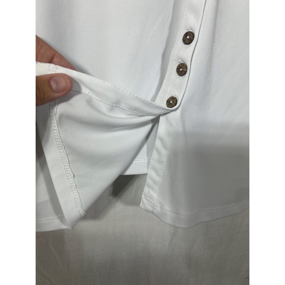 Susan Graver Top XL White Liquid Knit Back Button Detail Short Sleeve - Picture 3 of 9